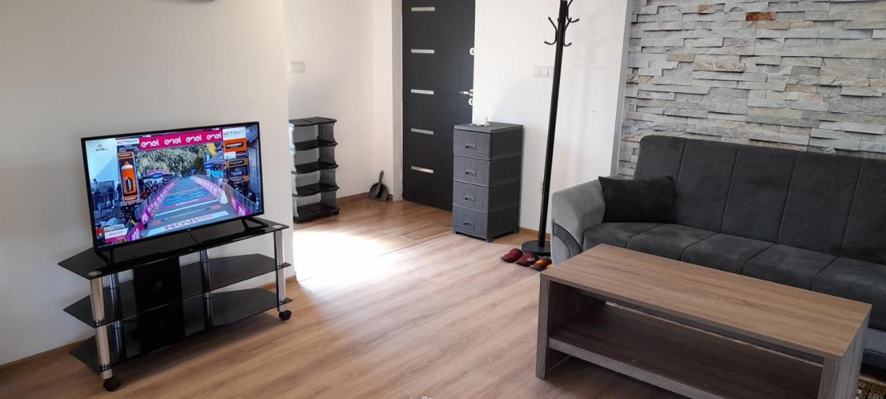 Aura City Visoko Exteriér fotografie